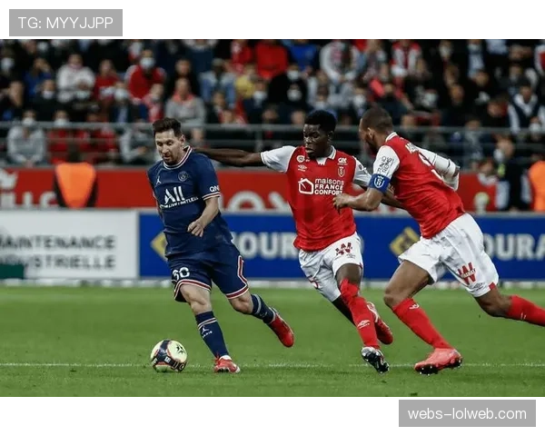 克莱蒙0-2不敌兰斯,提前三轮确定降入法乙